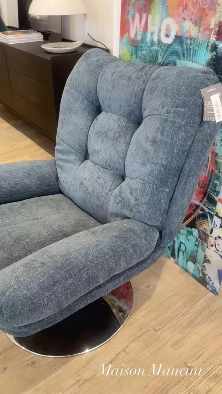 Magasin de meubles, Ghisonaccia, Maison Mancini