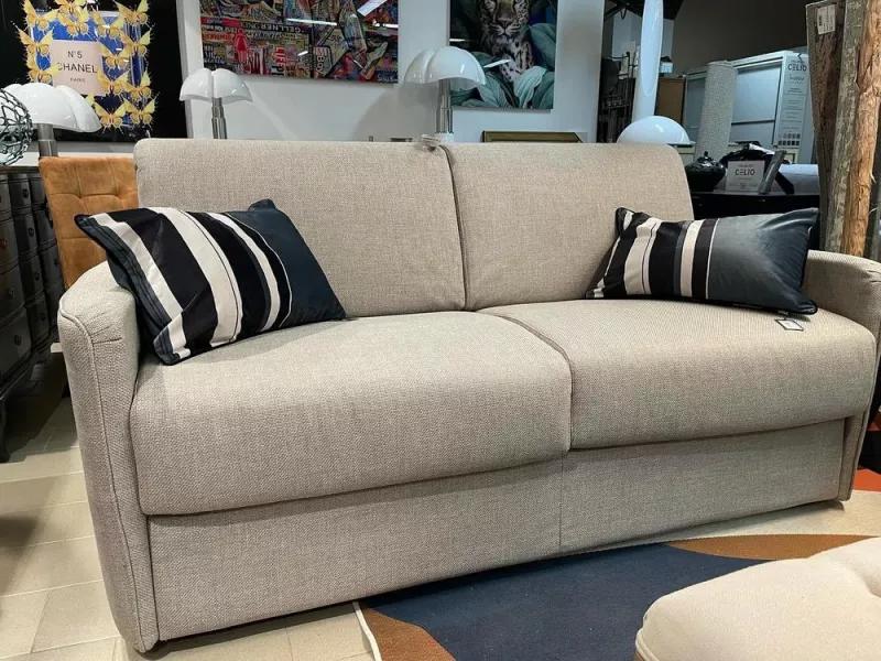 Vente de canapés, Ghisonaccia, Maison Mancini