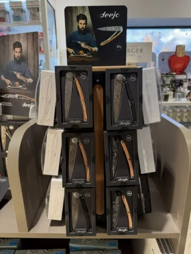 Un cadeau personnalisé pour Noël : les couteaux Deejo, Ghisonaccia, Maison Mancini